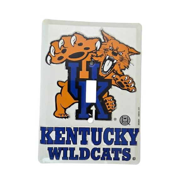 Vintage University Of Kentucky Wildcats Light Switch Cover Metal Licensed 3-D - Picture 1 of 7